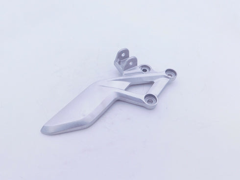 HONDA LEFT FOOTPEG BRACKET STAY HOLDER 2011-13 CBR250R 2015-22 CBR300R OEM NEW